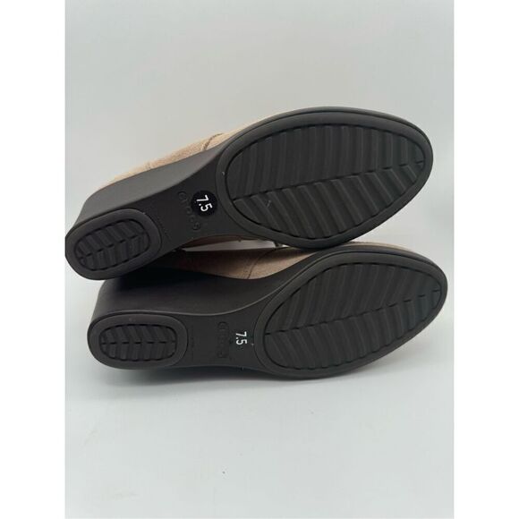 Crocs Boots Womens 7.5 Leigh Lace Up Wedge Heels Ankle Booties 203419 Gray Suede - Picture 5 of 5